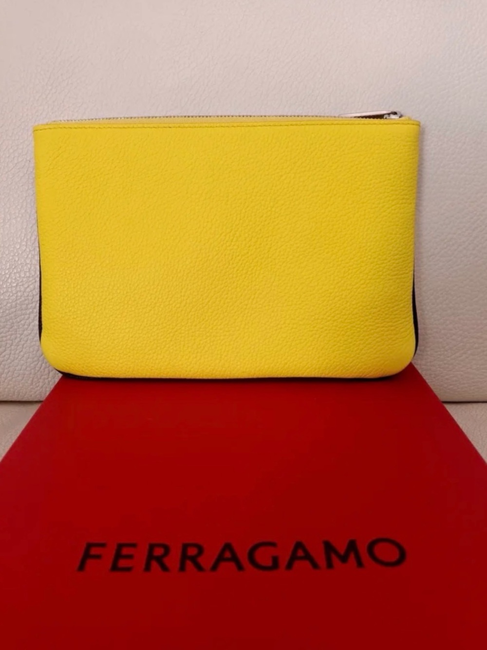 Ferragamo Yellow & Black Leather Zip Clutch - Picture 4 of 6